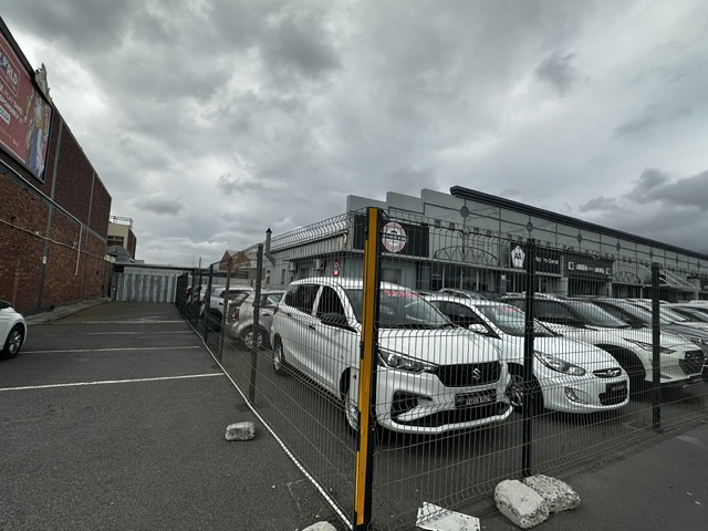 To Let Commercial Property for Rent in Paarden Eiland Western Cape